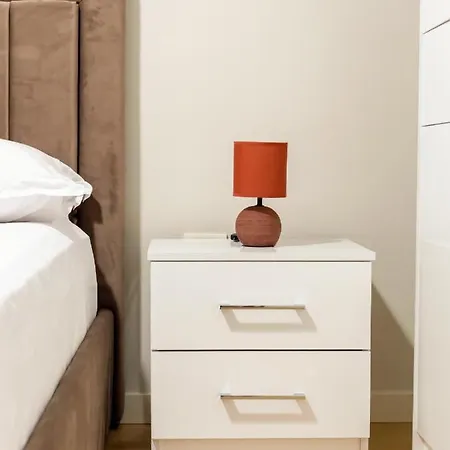 Apartment Near Center